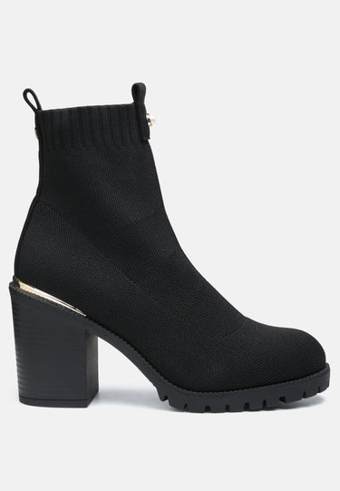 medusa knitted block heel ankle boots#color_black