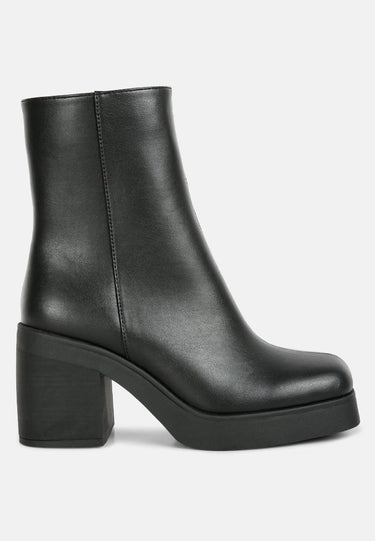 sins collar high ankle platform boots#color_black