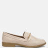 vouse low block loafers adorned with golden chain#color_nude