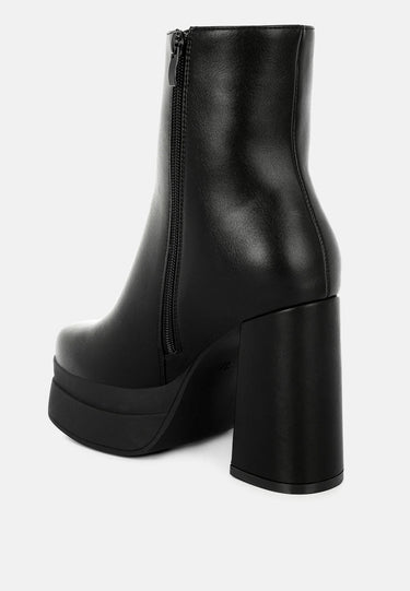 Baltese Zip-Up Chunky Heel Boots