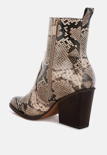 Pointed Toe Ankle Boots by MODE