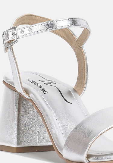 Women Metallic Faux Leather Sandals