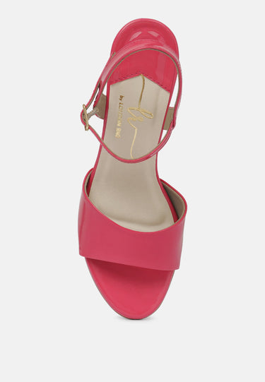 Women Glossy Faux Leather Buckle Sandals
