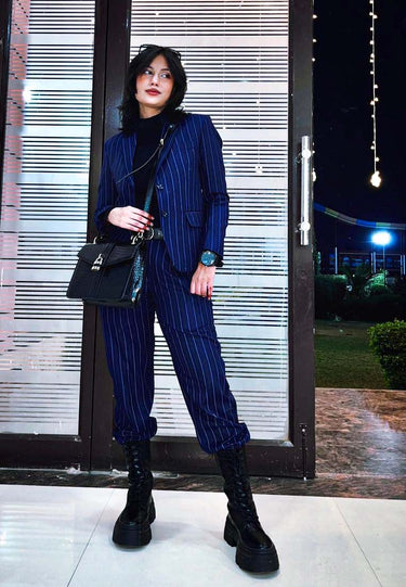 mad mood chunky lace-up ankle boot#color_black