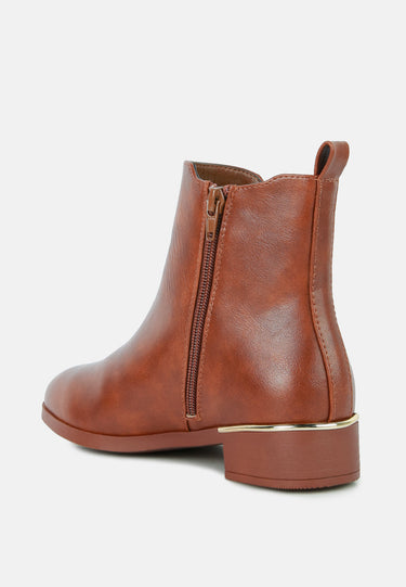 Winter Basic Ankle Boot by MODE